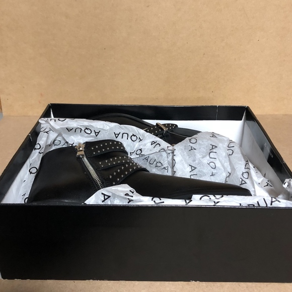 NWT Aqua Blane Studded Leather Western Booties - Picture 5 of 7